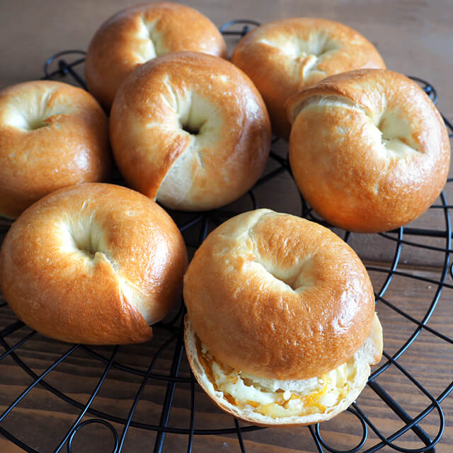 オレンジ＆クリームチーズベーグル