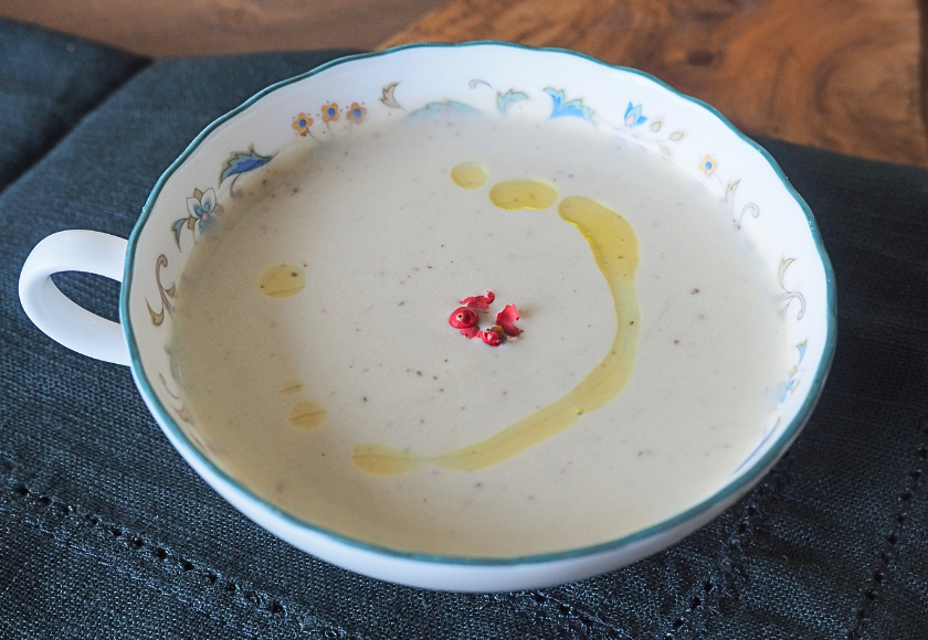 焼きナスの冷製スープ
